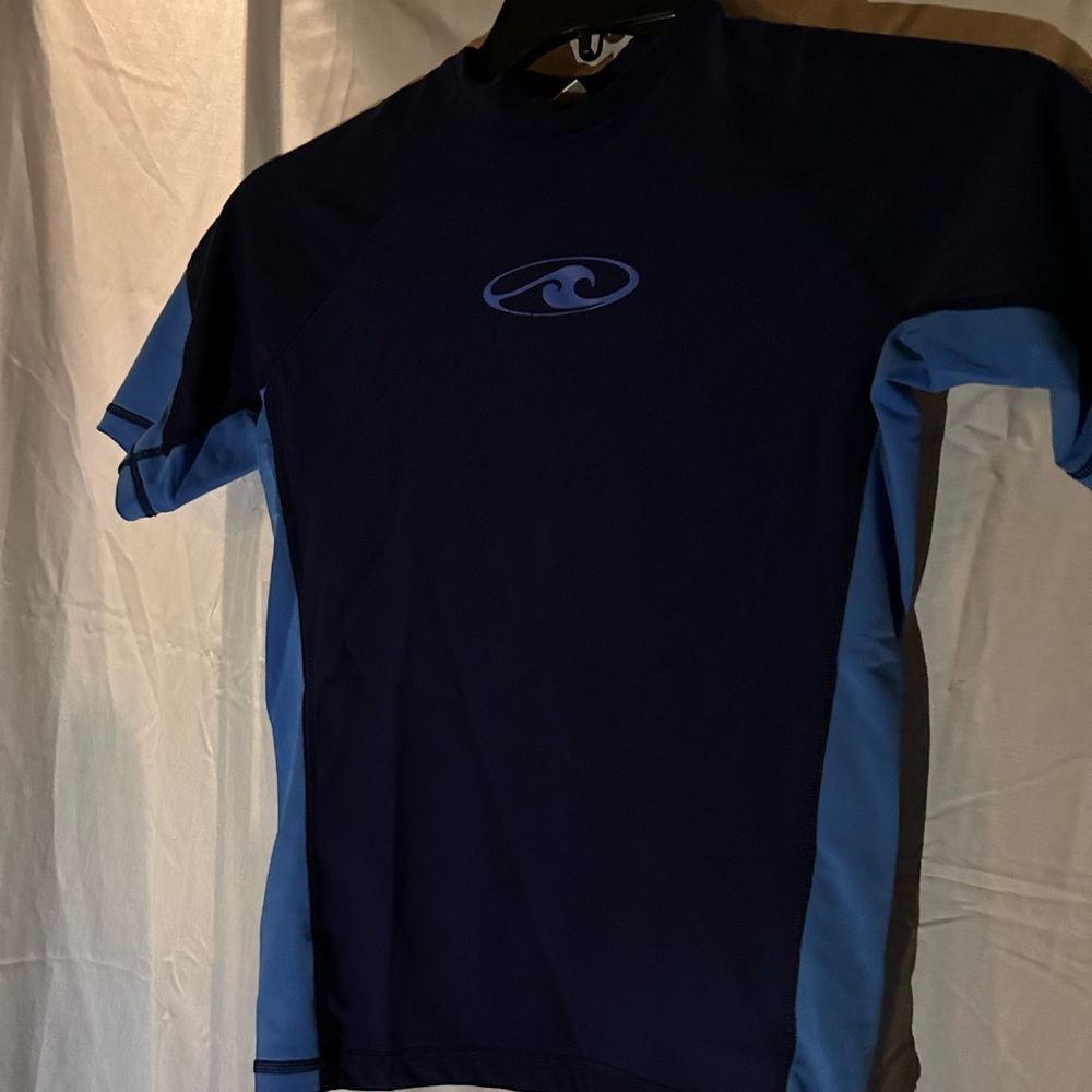 O’neill boys rash guard